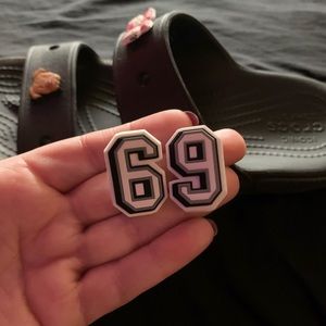 🆕Number Croc Charms Jibbitz 69 96 66 99